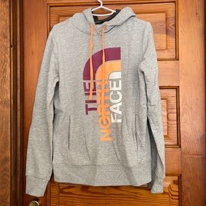 North Face Slim Logo Sweatshirt